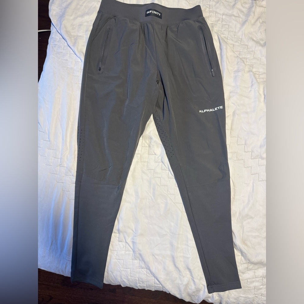 Alphalete Men's “Infinity” Track Joggers in Charcoal Gray